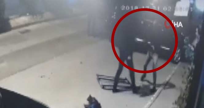 Bıçaklı şahıs, tartıştığı 3 kişiye bıçakla art arda saldırdı
