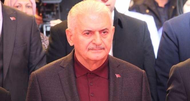 Binali Yıldırım: “Biz yoldan çıkmadık, bazıları menfaatinin bittiği durakta inmiştir”