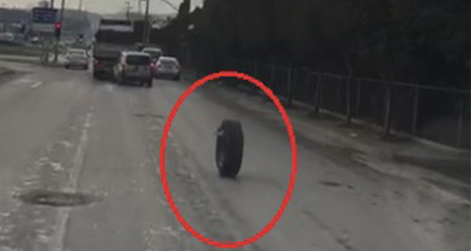 Kamyondan fırlayan tekerlek trafikte onlarca metre böyle gitti