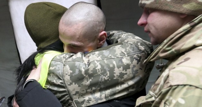 Ukrayna-Rusya arasındaki esir değişiminde 203 tutuklu serbest bırakıldı