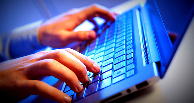 Bilgisayar oyunu için kardeşini öldürdü