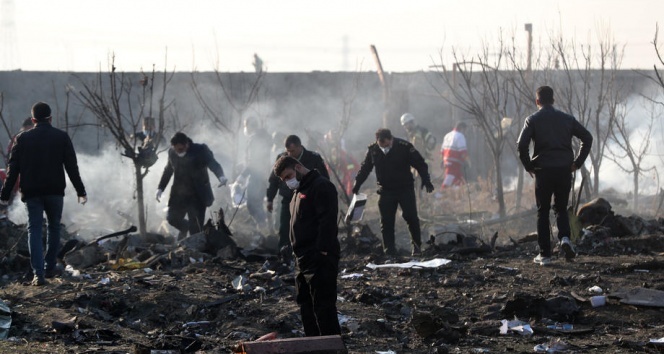 İran, düşen uçağın kara kutusunu Boeing firmasına vermeyecek