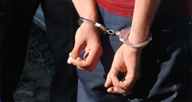 İzmir merkezli 49 ilde FETÖ operasyonu: 176 askere yakalama kararı