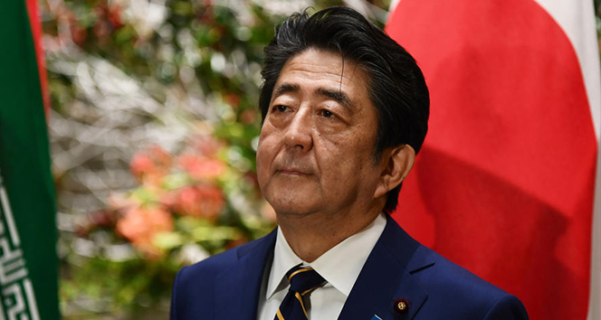 Japonya Başbakanı Abe, Orta Doğu seyahatini iptal ediyor