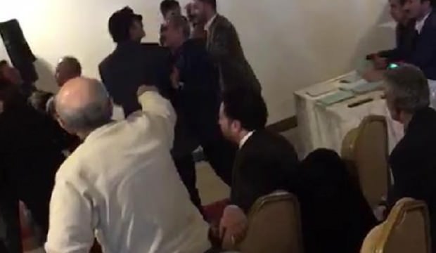 CHP kongresinde linç girişimi!