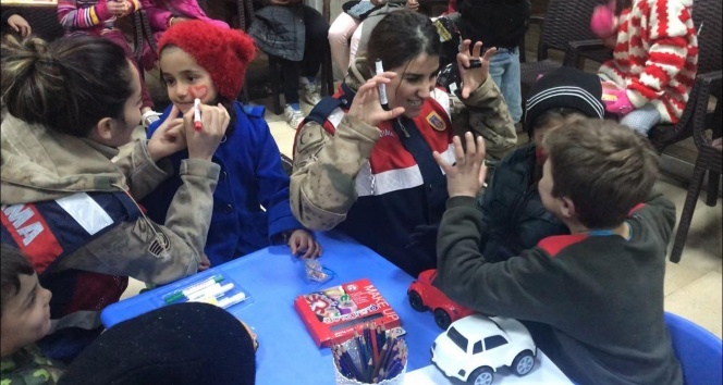 Depremzede çocuklar için etkinlik