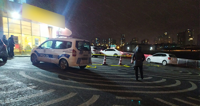 Hırsızı durdurmak isterken silahla başından vuruldu