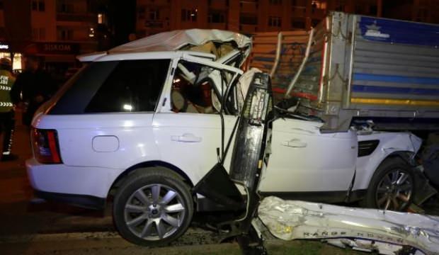 Korkunç kaza! TIR’a arkadan çarptı