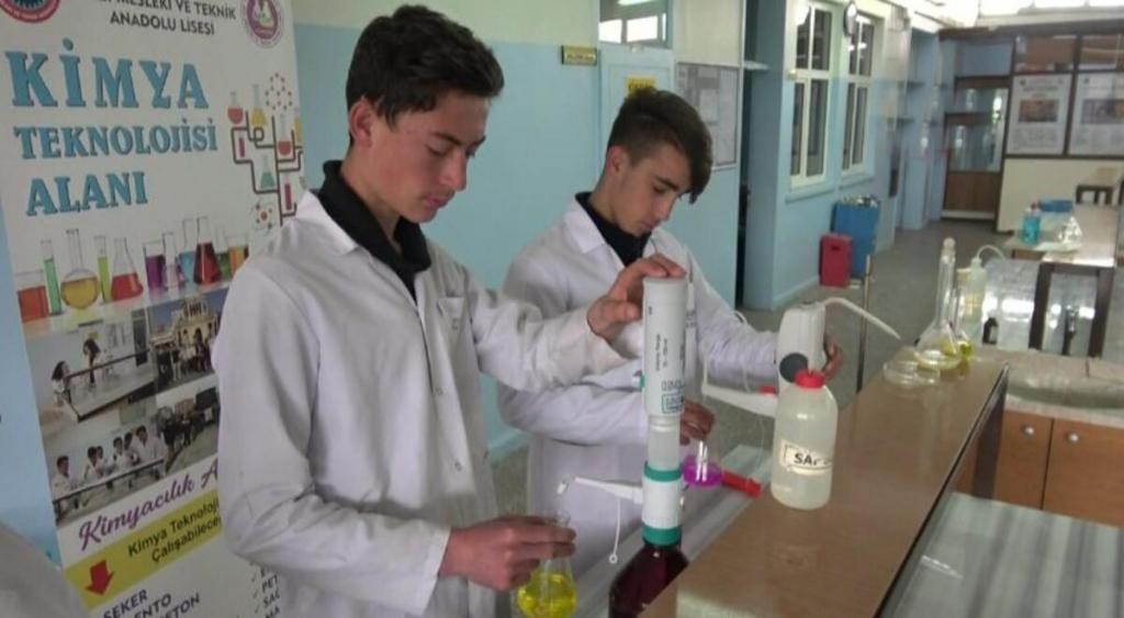 Meslek lisesi üretim tesisi oldu