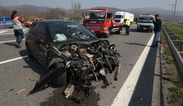 Anadolu Otoyolu’ndaki zincirleme kaza: 4 yaralı