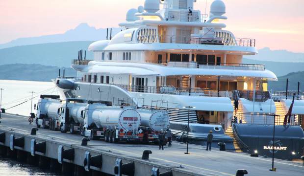 Dubai Şeyhi’nin yatına 2 milyon 200 bin liralık yakıt