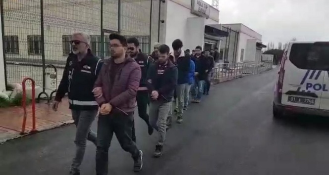 FETÖ şüphelileri adliyeye sevk edildi!