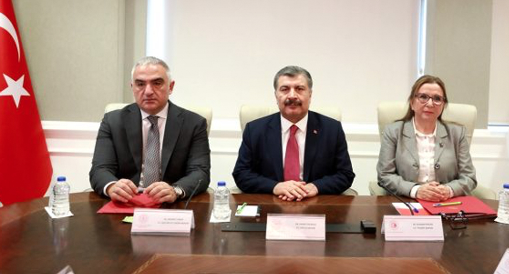 Son dakika: Bakan Koca’dan koronavirüsle ilgili yeni açıklama