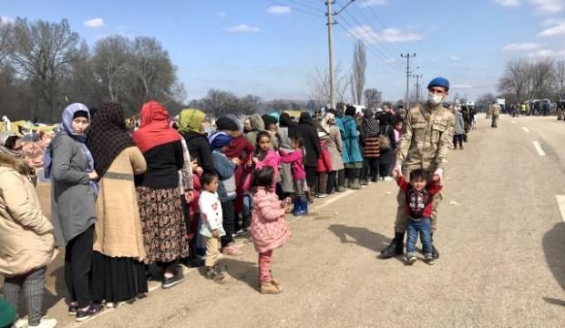 Mehmetçiğin merhameti yürek ısıttı!