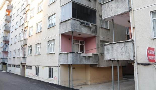 Rize’de yan yatan 4 binaya ‘demir direkli’ önlem