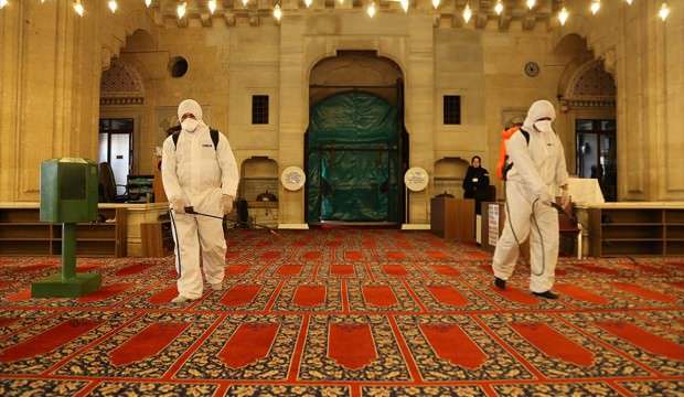 Selimiye Camisi dezenfekte edildi