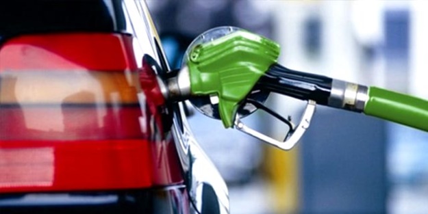 Petrol fiyatları çakıldı! Benzin ve motorine ilk indirim geldi