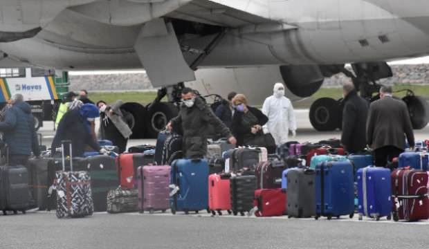 312 kişi Hollanda’dan Türkiye’ye getirildi