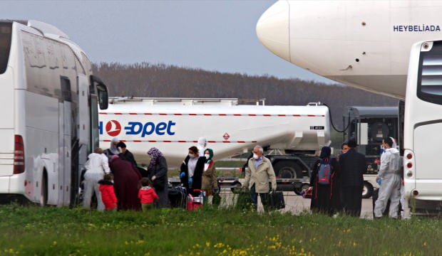 Almanya’daki 238 Türk vatandaşı Samsun’a getirildi