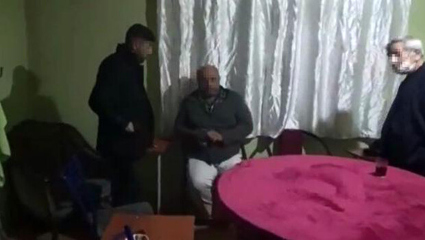 Evde kumar oynayan 13 kişiye, 41 bin lira ceza
