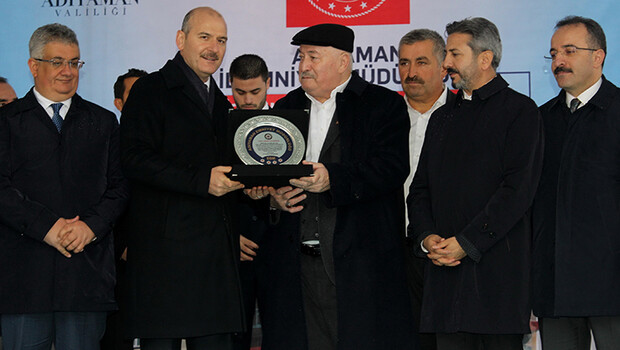 İçişleri Bakanı Soylu plaket vermişti… Yardımsever iş adamı Corona Virüse yenik düştü