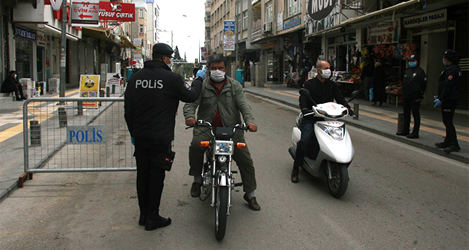 Korona korkusunun dize getiremediği motosiklet sürücüleri denetimlerle yola geldi