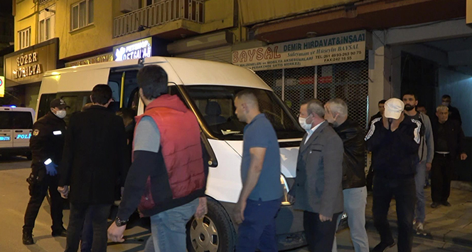 Kadın kuaförünü kumarhaneye çevirdiler