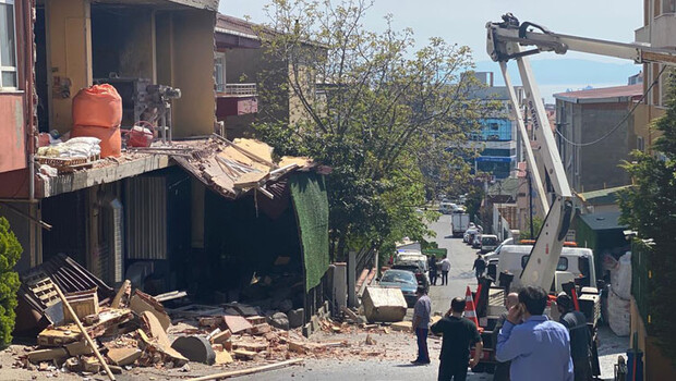 Pendik’te döküm atölyesinde patlama