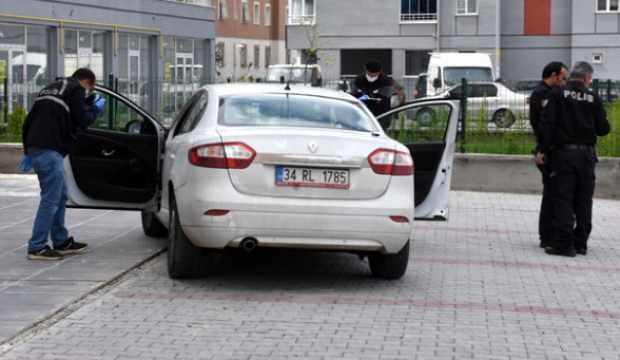 Sokağa çıkınca polisten de cezadan da kaçamadılar