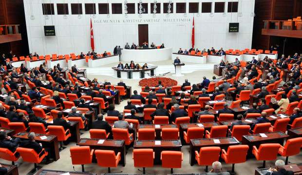 TBMM koronavirüs salgını nedeniyle ara veriyor!