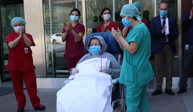 Yaşlı çift, Çin ilacıyla taburcu oldu