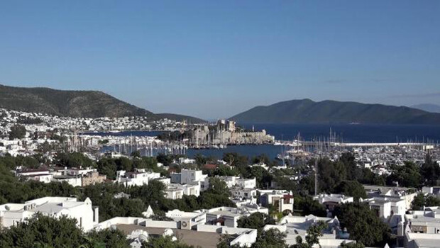 10 bin araç girişi yapılan Bodrum’da sessizlik hakim
