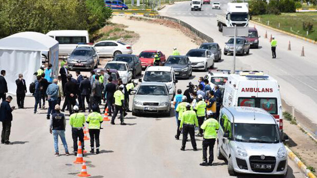 43 ilin geçiş noktası Kırıkkale’de polisten denetim