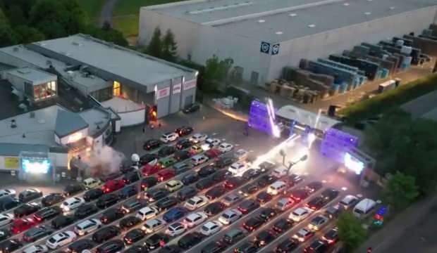 Almanya’da arabalı disko açıldı