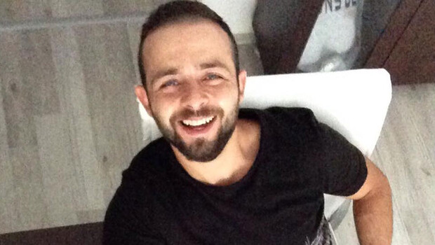 Antalya’da sır ölüm! Sırayla evlerin zillerine bastı, çatıdan düşüp öldü