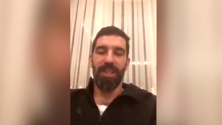 Arda Turan’dan büyük gaf! Bayramları karıştırdı!