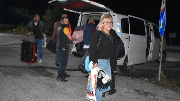 Aylarca mahsur kalmışlardı… Artık Türkiye’deler!