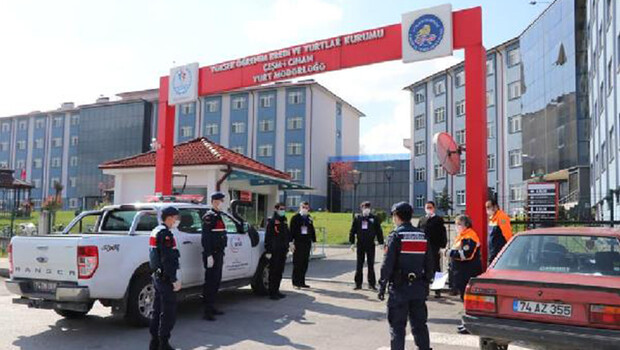 Bartın’a ‘kaçak’ giren 11 kişiye karantina uygulaması