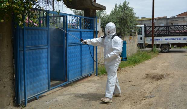 Bir kişinin testi pozitif çıkınca bir sokak ve 2 bina karantinaya alındı