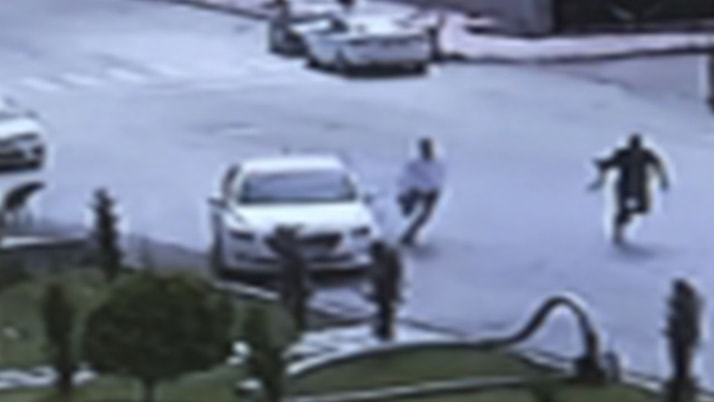 Dehşet anları kamerada! Alacak verecek tartışmasında silahlar konuştu!