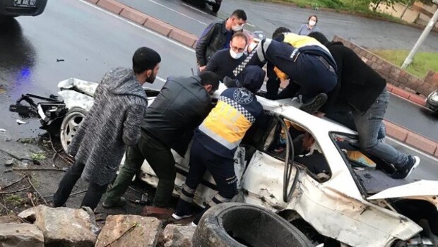 Feci kaza! Ölü ve yaralılar var