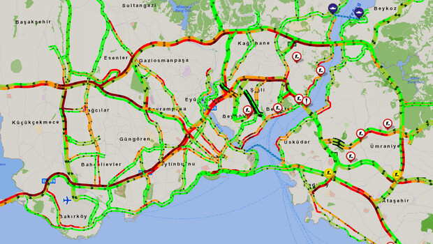 İstanbul trafiğinde yoğunluk dikkatlerden kaçmadı! Durma noktasına geldi…