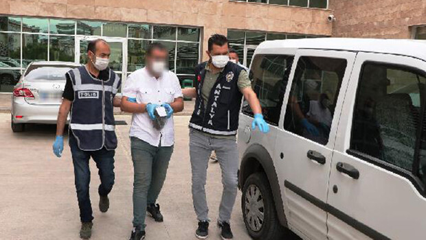 Kendini ‘Komiser Murat’ olarak tanıtan dolandırıcı yakalandı