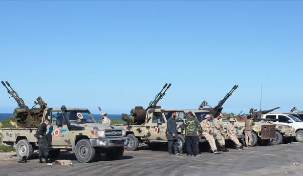 Libya UMH ordusu, Hafter’in stratejik Vatiyye Üssü’ne operasyon başlattı