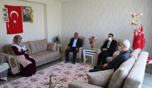 Savcı Sayan: Eğer biz senden helallik almazsak yatacak yerimiz yok