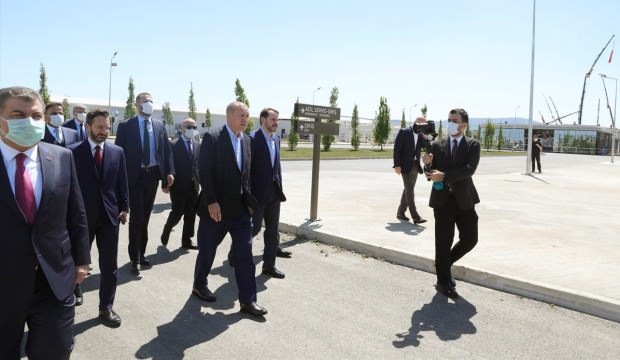 Son dakika: Erdoğan salgın hastanelerini denetledi!
