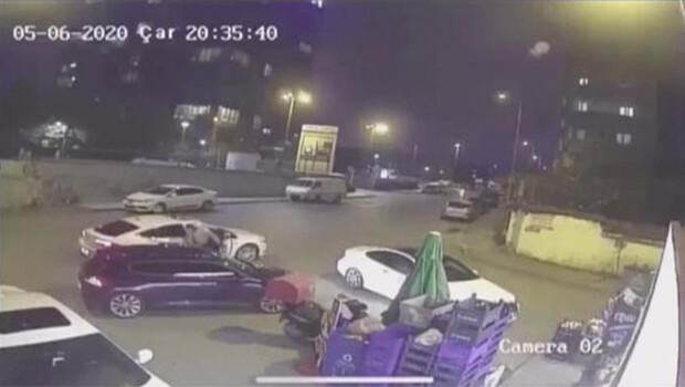 Ümraniye’de çalışır halde bırakılan otomobil böyle çalındı