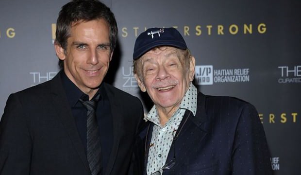 Ünlü komedyen hayatını kaybetti