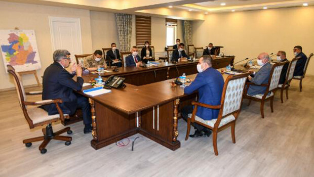 Van’da toplu ibadet yapılacak yerlerle ilgili kararlar alındı