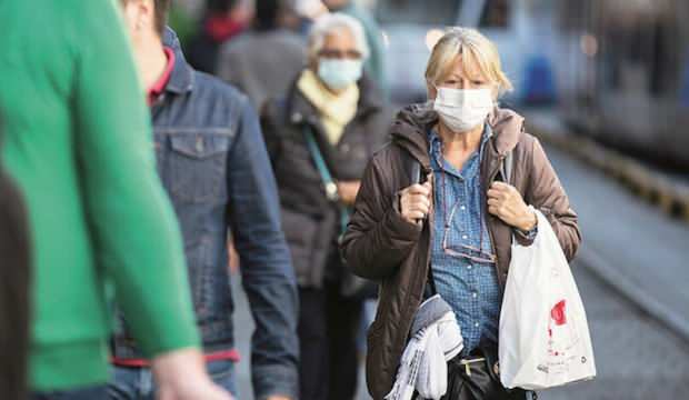 Virüsün belinini kırılmasının ardından şimdi psikolojik mücadele başlıyor